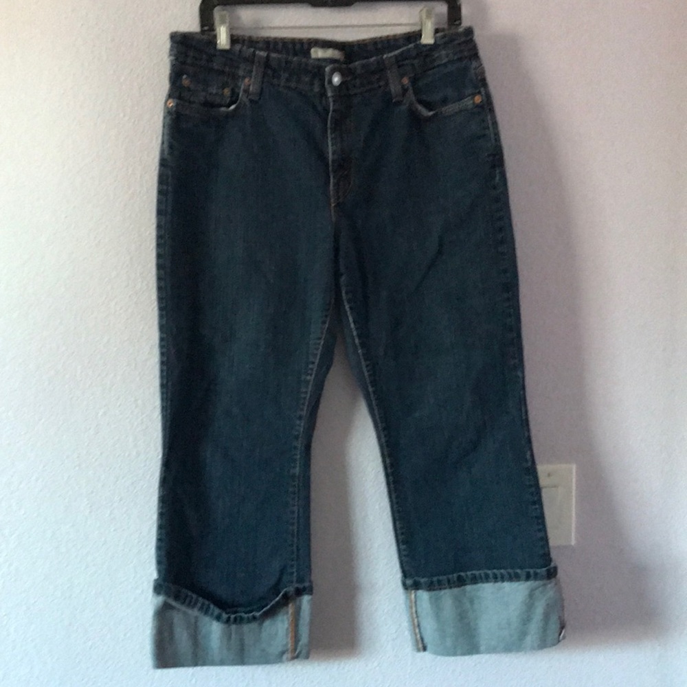 Dark blue Levi’s 515 jeans
